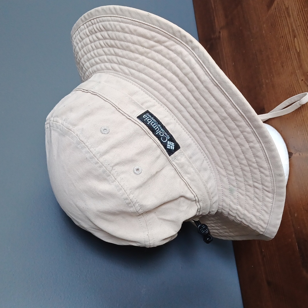 Columbia hat - Picture 3 of 11